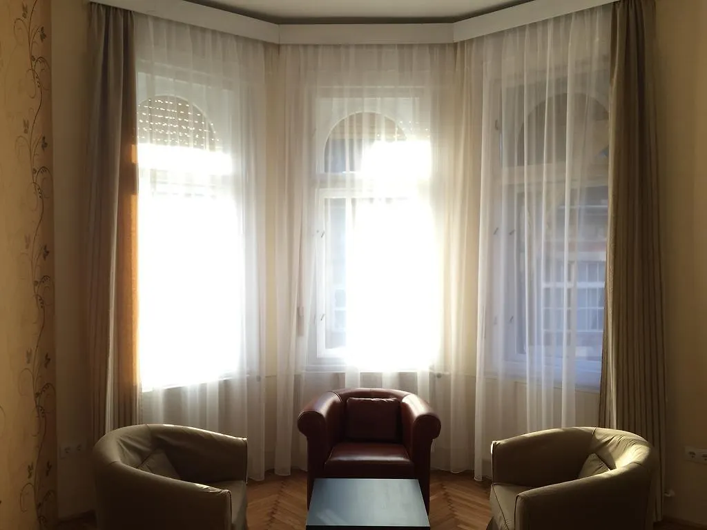 Апартаменты Bella Casa Budapest Center 0*,